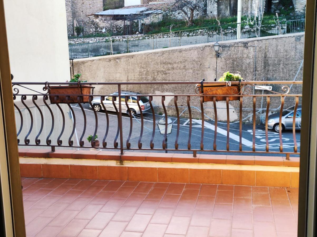 La Panoramica Apartment Gallodoro ภายนอก รูปภาพ
